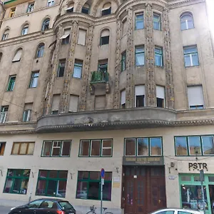 Rumbach Royal Apartment Budapest